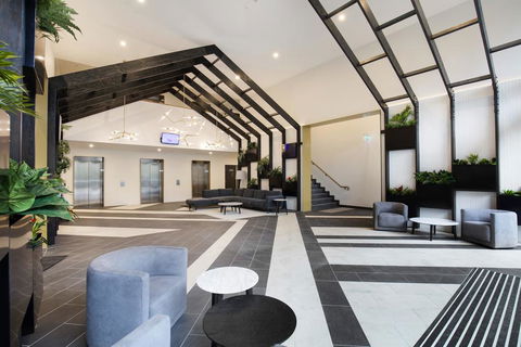 Abbotsford Playhouse Luxury Penthouse, Yarra Views, Double Parking - Accommodation Bookings 2