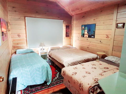 Abelia Cottages SPA LAKESIDE COTTAGE NO 1 - Accommodation Bookings 1