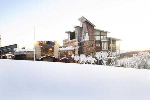 Abom Hotel - Accommodation Bookings 2