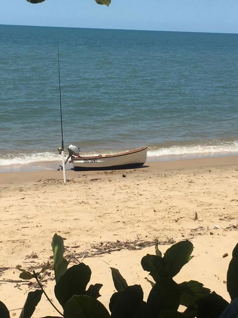 Absolute Beach Frontage, Family Friendly, Home Away From Home - Accommodation Bookings 3