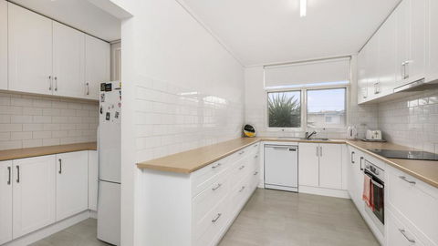 ABSOLUTE BEACHFRONT - FRANKSTON - Accommodation Bookings 2