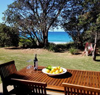 Absolute Beachfront Mollymook - Accommodation Bookings