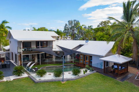 Absolute Lakefront - Port Douglas - Accommodation Bookings 1
