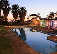 Absolute Lakes Entrance Motel