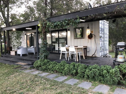 Absolute Riverfront Shipping Container Cabin - Accommodation Bookings 0