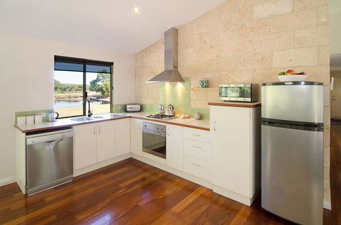 Acacia Chalets Margaret River - Accommodation Bookings 2