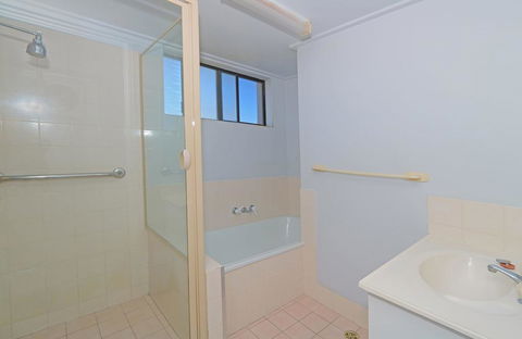 Acacia Holiday Apartment - Accommodation Bookings 2