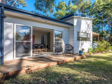 Acacia On Orion :: Jervis Bay Rentals - Accommodation Bookings 0