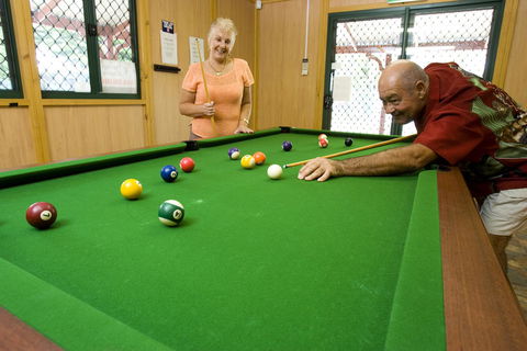 Acclaim Kingsway Tourist Park - Accommodation Bookings 1