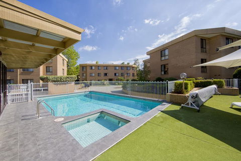 Accommodate Canberra - Kingston Court - Accommodation Bookings 1