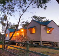 Accommodation Creek Cottages  Sundown View Suites