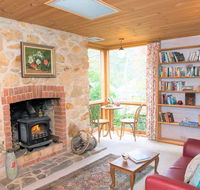 Adelaide Hills 'Camellia Cottage' - WiFi - Accommodation Bookings