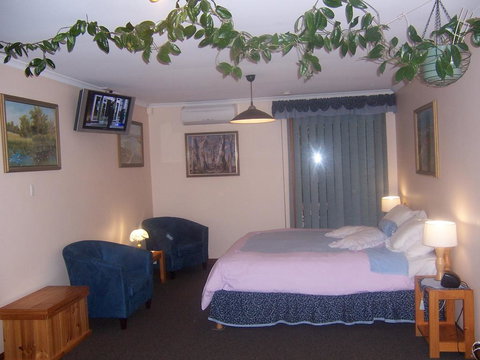 Adelaide Hills B&B Accommodation - Accommodation Bookings 3