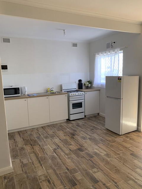 Adelaide Holiday Apartment - Accommodation Bookings 2