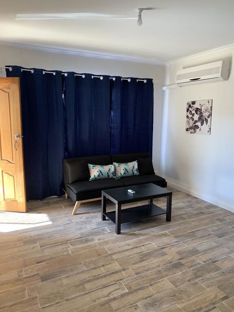Adelaide Holiday Apartment - Accommodation Bookings 1