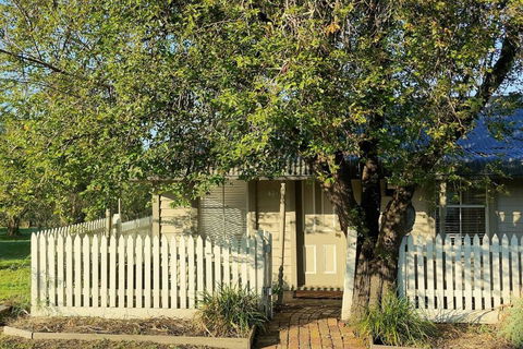 Dunkeld Secret Garden - Accommodation Bookings 1