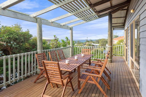 Eagle View - Accommodation Bookings 1