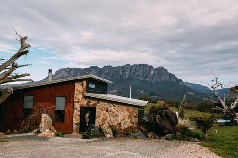 Eagles Nest Retreat - Accommodation Bookings 2
