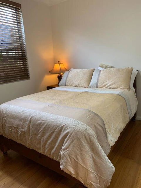 Eastlakes 2 Bedroom Close To Airport - Accommodation Bookings 1