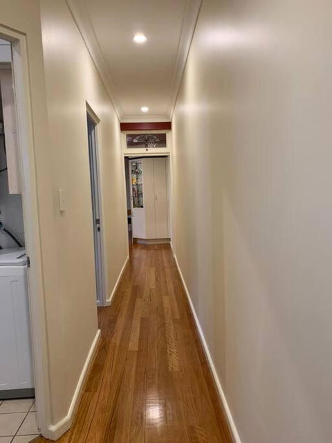 Eastlakes 2 Bedroom Close To Airport - Accommodation Bookings 2