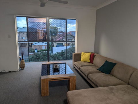 Easy Escape - Accommodation Bookings 2