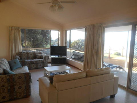 Ebb N Flow Beach House - Stansbury - Accommodation Bookings 3
