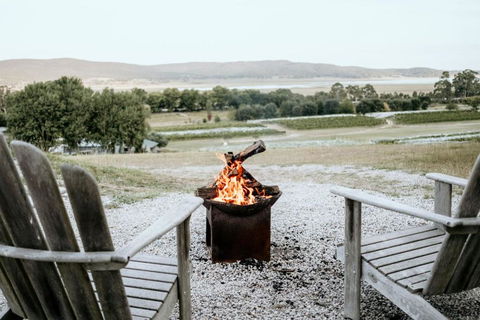 Edgar At Lake George Winery At Tiny Away - Accommodation Bookings 1