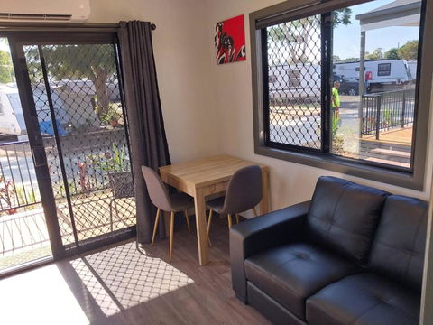 Emerald Tourist Park - Accommodation Bookings 2