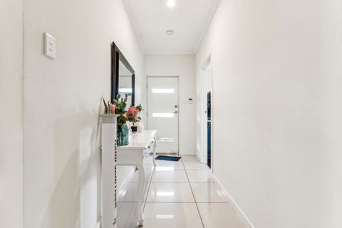 Enfield Executive - Accommodation Bookings 1