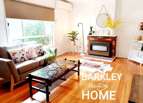 Entire 3 Bedroom Doveton House, No Sharing - Accommodation Bookings 0