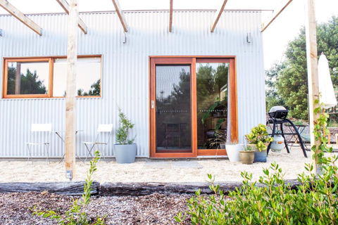 Escape To A Peaceful Eco Studio In Private Garden - Accommodation Bookings 3