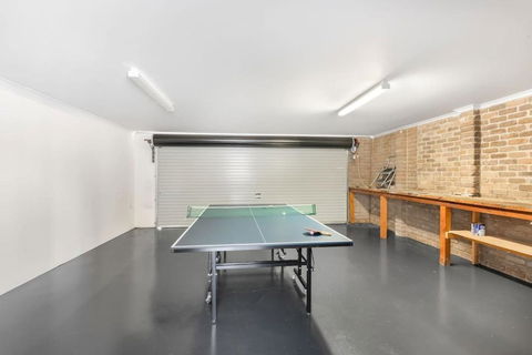 Expansive River-View Oasis - Accommodation Bookings 4