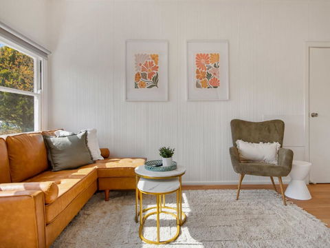Fairways 18 - Cottage In The Centre Of Town - Accommodation Bookings 4