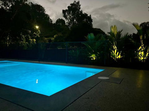 Family Friendly Tropical Oasis With Saltwater Pool - Accommodation Bookings 0