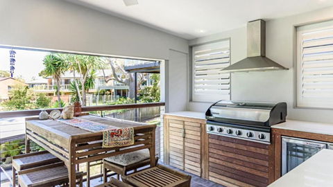 Family Fun House - Pet Friendly - Accommodation Bookings 4