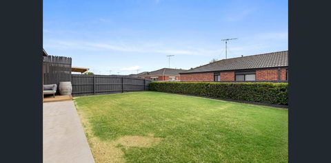 Family Getaway - City & Surf - Accommodation Bookings 4