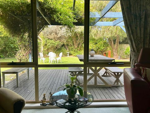 Family Holiday Home - Accommodation Bookings 1
