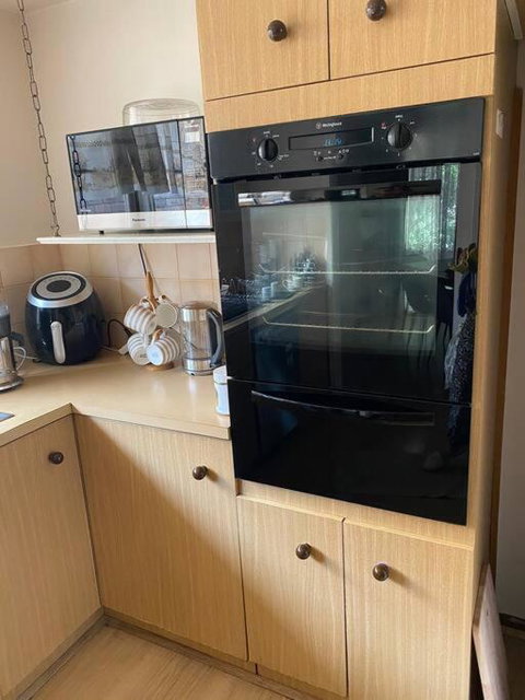 Family Home- Close To Knox City & Dandenong Ranges - Accommodation Bookings 1