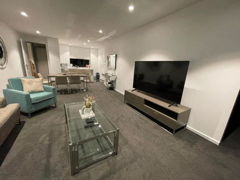 Fantastic 3 Bedroom Apartment In Southbank - Accommodation Bookings 4