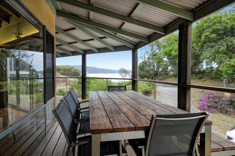 Far Shore - Accommodation Bookings 2