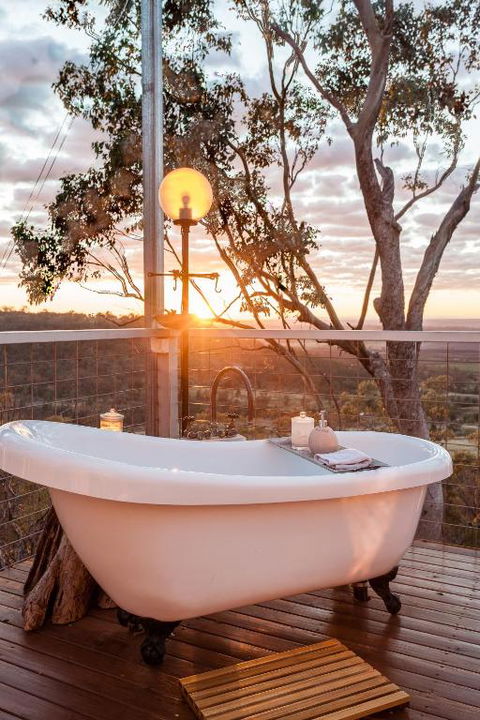 Faraway Domes - Accommodation Bookings 4
