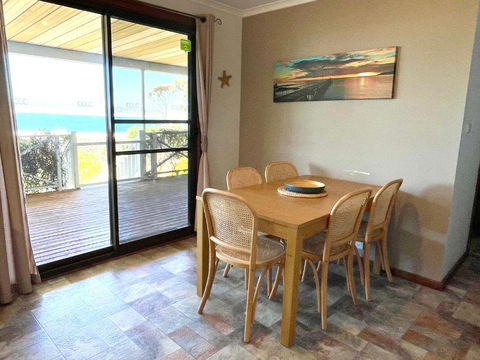 Fareview Beach House - Accommodation Bookings 3