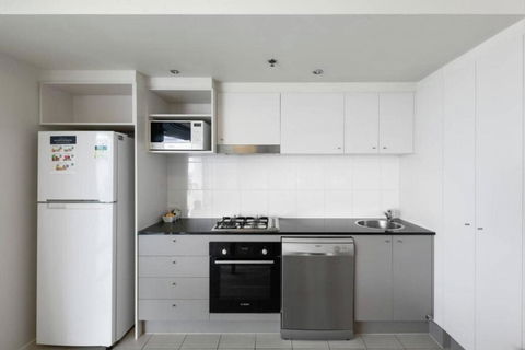 Felix Apartments Brisbane - Accommodation Bookings 4