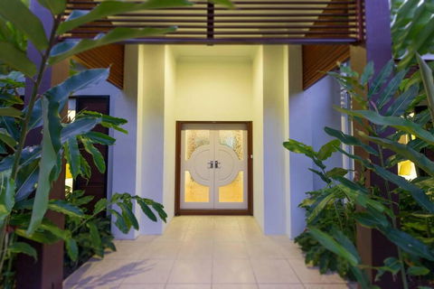 Footsteps To Four Mile - Port Douglas - Accommodation Bookings 1