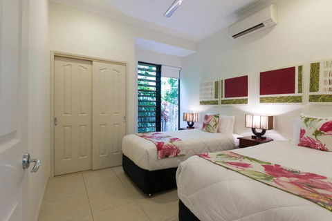 Footsteps To Four Mile - Port Douglas - Accommodation Bookings 3