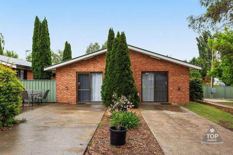 Fossicker Caravan Park - Accommodation Bookings 2