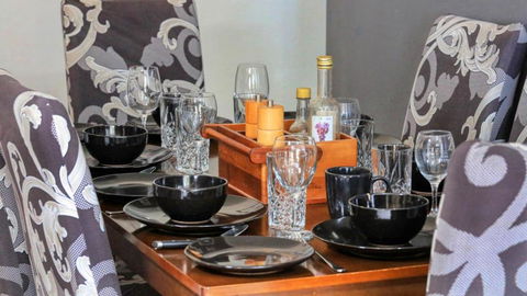 Fossickers Den Dugout Accommodation - Accommodation Bookings 4