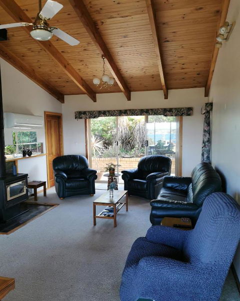 Flinders Island Masters Quarters - Lady Barron - Accommodation Bookings 4