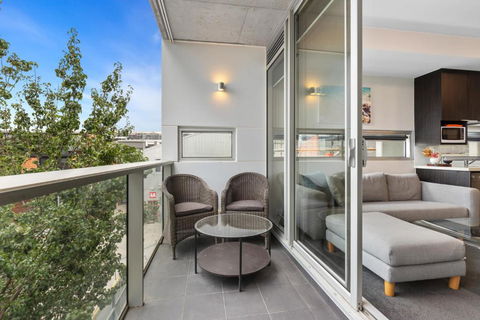 Fitzroy North 1-Bed With Balcony By Edinburgh Park - Accommodation Bookings 3