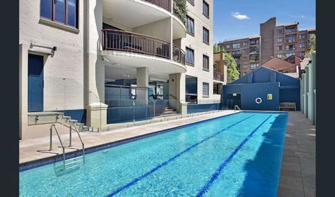 Garden Terrace Pool Gym Trendy Hideaway - Accommodation Bookings 0